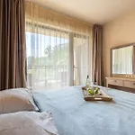 Апартамент Golden Sands Apartment Златни пясъци