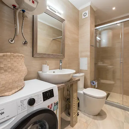 Golden Sands Apartment Apartament *