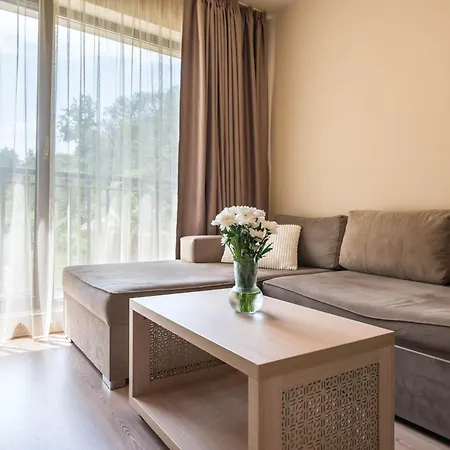 Apartament Golden Sands Apartment *