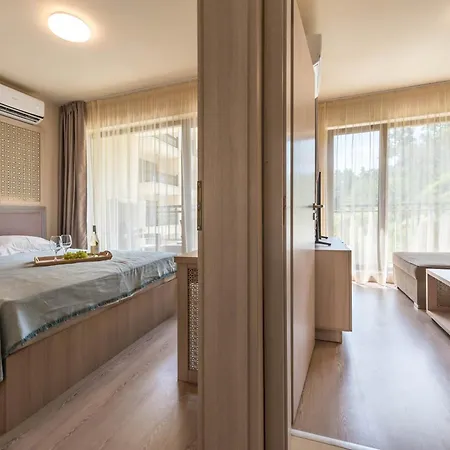 Golden Sands Apartment Apartament